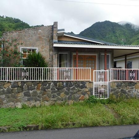 Tropical Home Oasis Soufrière Екстериор снимка